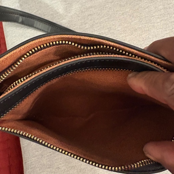 Spartina Crossbody Bag - Picture 9 of 11